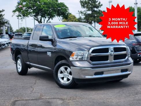 Used 2024 RAM 1500 Classic SLT AWD/4WD image 1