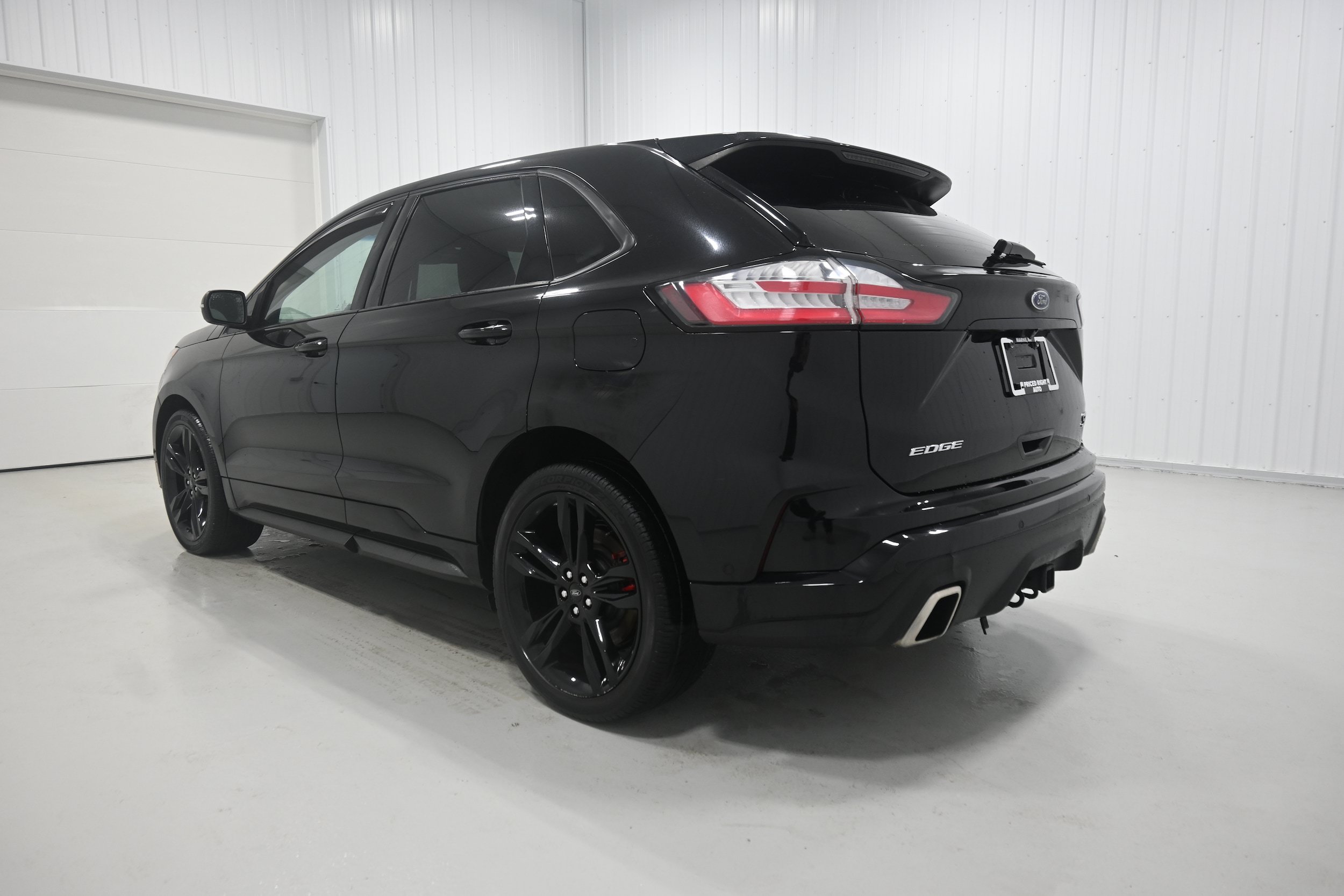 Used 2020 Ford Edge ST w/ Equipment Group 401A AWD/4WD image 37