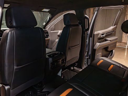 Used 2025 GMC Sierra 1500 AT4 w/ Technology Package image 25