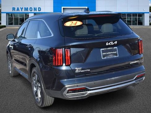 Certified 2024 Kia Sorento SX Prestige image 5