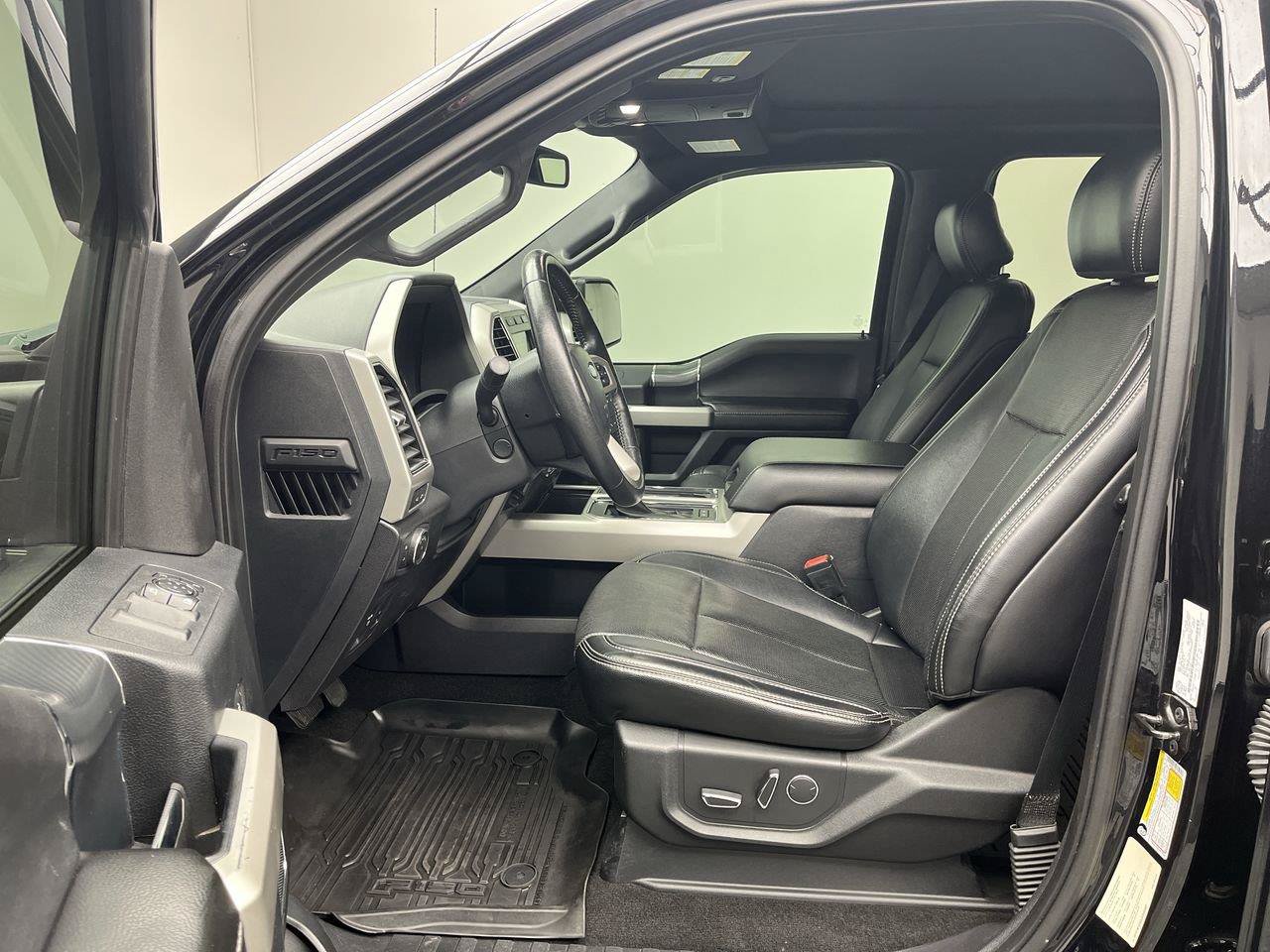 Used 2018 Ford F150 Lariat w/ Equipment Group 502A Luxury AWD/4WD image 12