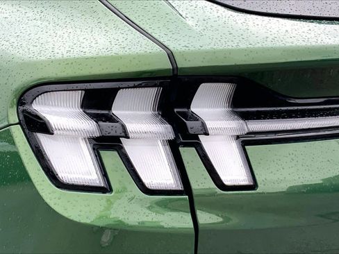 Certified 2024 Ford Mustang Mach-E Select w/ Comfort Package Lite image 24