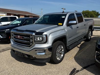Used 2016 GMC Sierra 1500 SLT w/ SLT Premium Package
