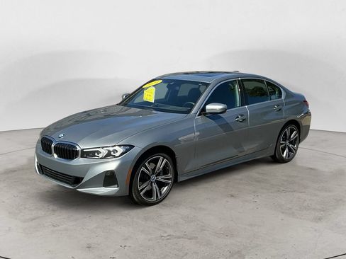 Used 2024 BMW 330i xDrive Sedan w/ Premium Package AWD/4WD image 3