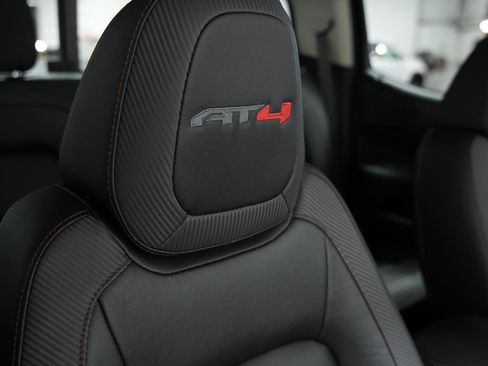 Used 2022 GMC Canyon AT4 AWD/4WD image 18