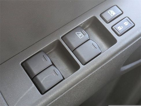 Used 2017 Nissan Frontier PRO-4X w/ Pro-4x Luxury Package image 20