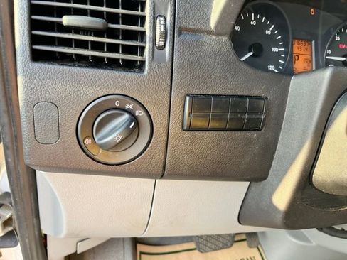Used 2017 Mercedes-Benz Sprinter 3500 image 27