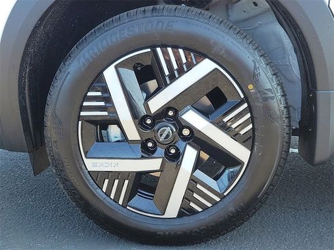 New 2026 Nissan Kicks SV image 3