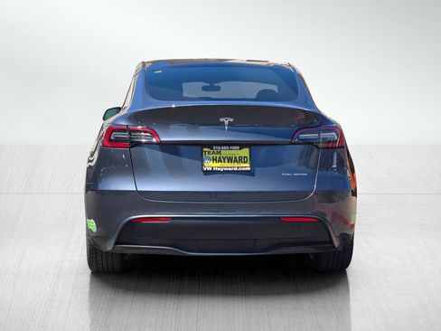 Used 2023 Tesla Model Y Long Range image 5