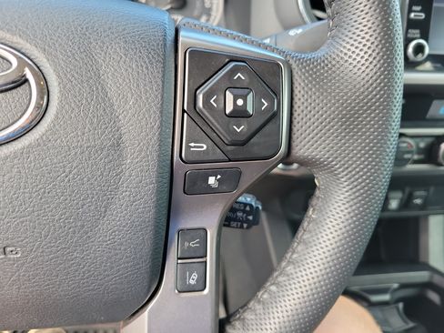 Used 2023 Toyota Tacoma SR5 w/ Technology Package AWD/4WD image 22