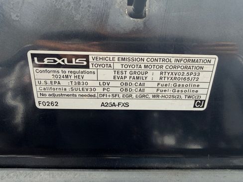 Used 2024 Lexus ES 300h w/ Premium Package FWD image 22
