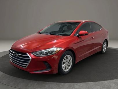 Used 2018 Hyundai Elantra SE