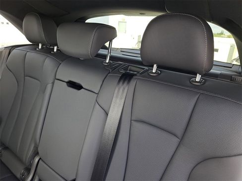 New 2026 Audi Q8 Premium Plus image 28