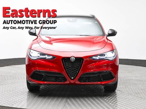 Used 2024 Alfa Romeo Stelvio Sprint AWD/4WD image 2