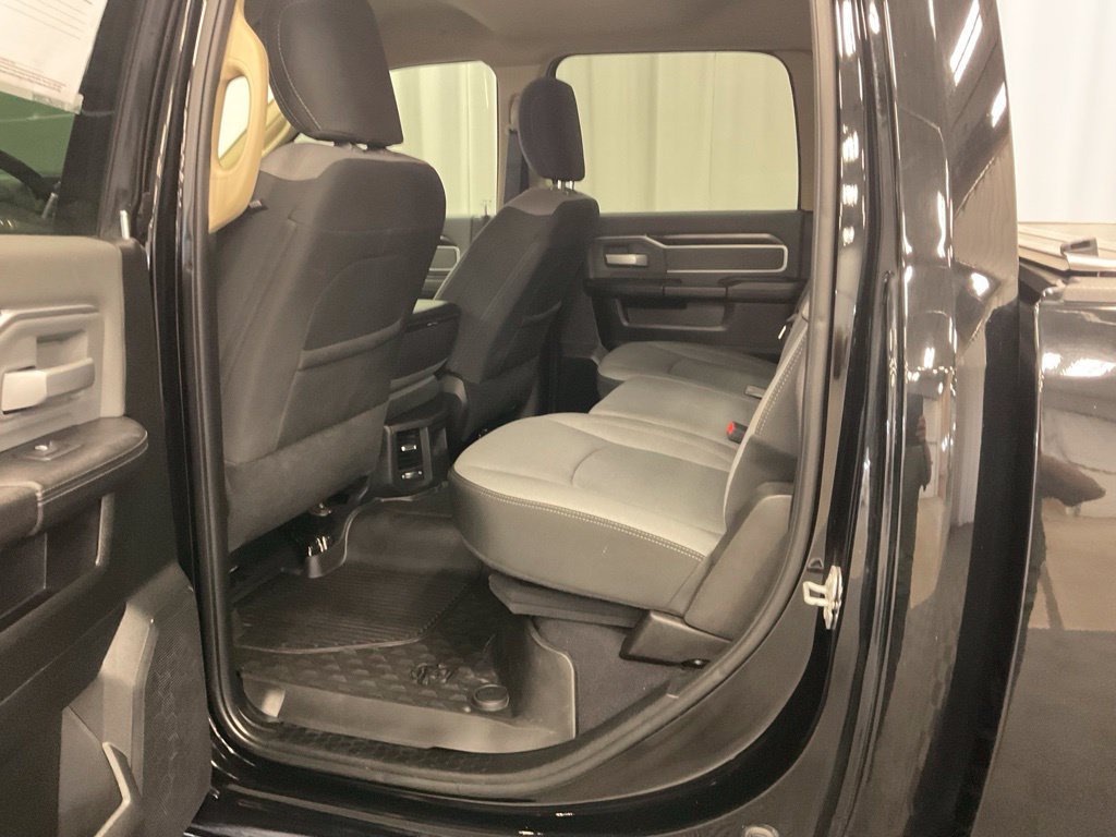 Used 2020 RAM 2500 Big Horn w/ Level 1 Equipment Group AWD/4WD image 34