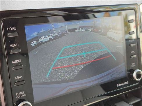 Used 2022 Toyota Corolla Cross LE FWD image 13