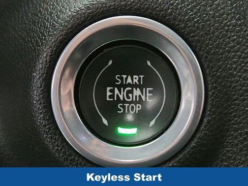 Used 2019 GMC Sierra 1500 SLE w/ SLE Value Package image 16