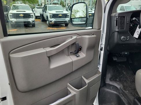 New 2025 Chevrolet Express 3500 w/ Power Convenience Package image 14