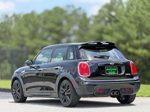 Used 2016 MINI Cooper S FWD image 8