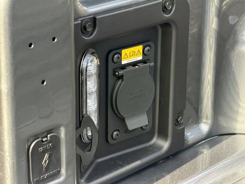 New 2026 Ford Maverick XLT w/ XLT Luxury Package image 31