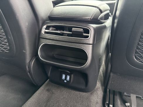 Used 2025 Genesis GV70 2.5T image 37