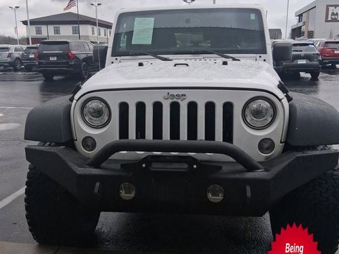 Used 2018 Jeep Wrangler Unlimited Rubicon w/ Cold Weather Group image 1