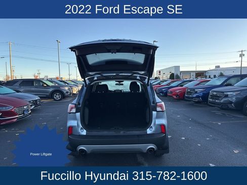 Used 2022 Ford Escape SE w/ Convenience Package image 9