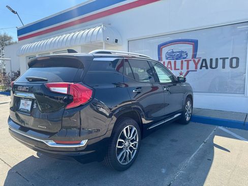 Used 2022 GMC Terrain Denali w/ Denali Premium Package image 31