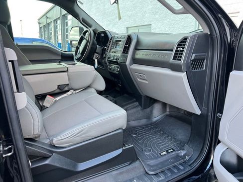 Used 2018 Ford F250 XL w/ STX Appearance Package image 35