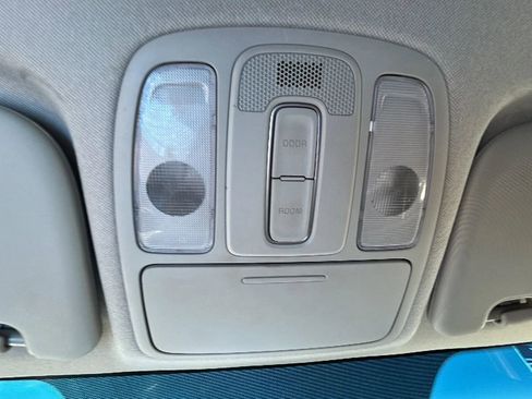 Used 2016 Kia Soul + image 48