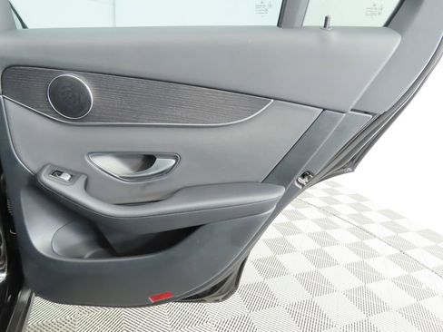 Certified 2021 Mercedes-Benz GLC 300 image 27