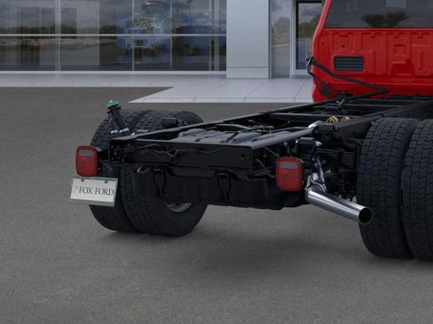 New 2025 Ford F550 4x4 Regular Cab Super Duty image 21