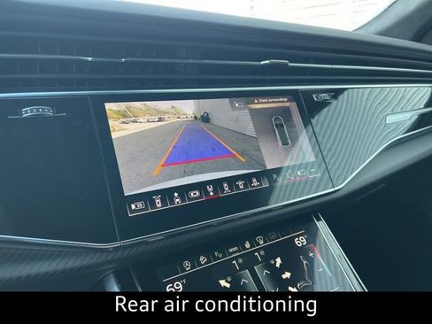 New 2026 Audi SQ8 Prestige image 11