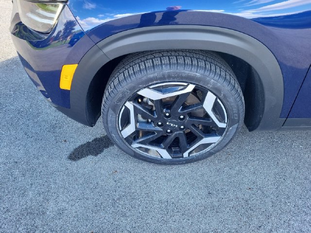 Certified 2024 Kia Seltos SX w/ SX Sunroof Package AWD/4WD image 12