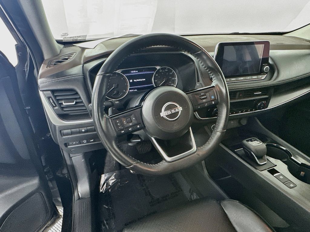 Certified 2023 Nissan Rogue SV w/ SV Premium B Package AWD/4WD image 18