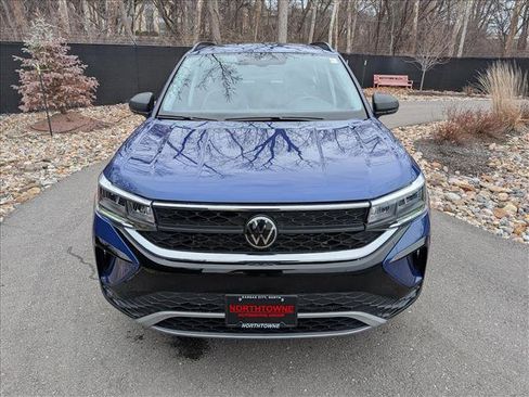 Used 2024 Volkswagen Taos S image 8