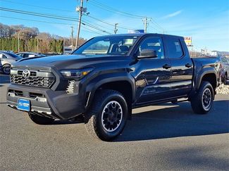 Used 2024 Toyota Tacoma TRD Off-Road video 3