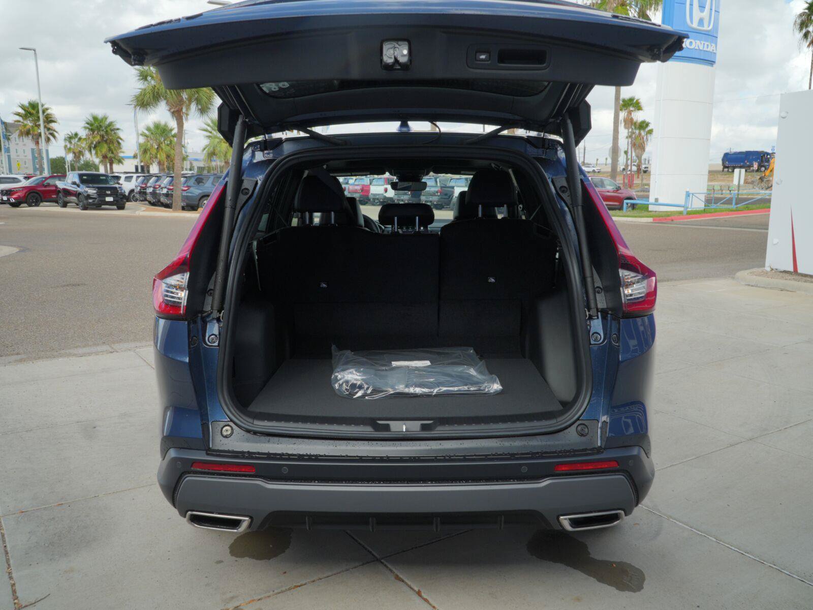 New 2027 Honda CR-V Sport Touring image 7