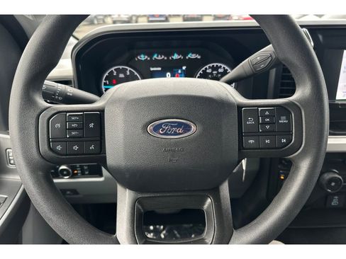 Used 2025 Ford F250 XLT image 24
