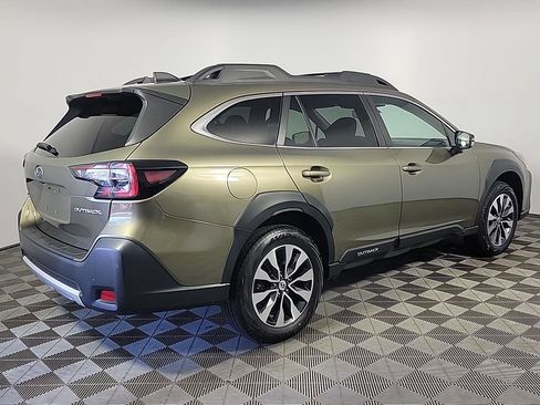 Used 2024 Subaru Outback Limited AWD/4WD image 4