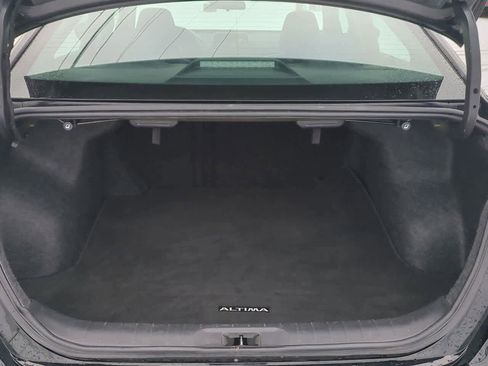 Used 2024 Nissan Altima 2.5 SV image 31