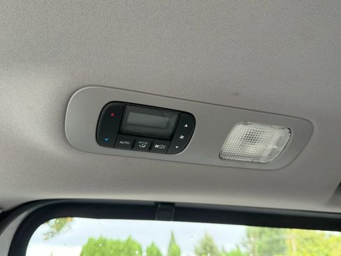 Used 2019 Honda Odyssey EX-L image 22