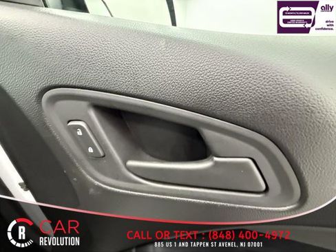 Used 2020 Chevrolet Colorado W/T image 42