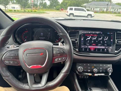 Used 2023 Dodge Durango R/T RWD image 15