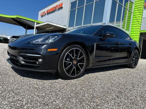 Used 2023 Porsche Panamera 4 Platinum Edition w/ Assistance Package image 17