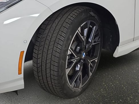 Used 2025 BMW 228i xDrive w/ Technology Package AWD/4WD image 34