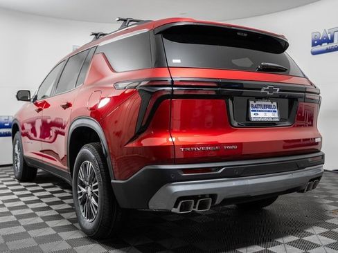 New 2026 Chevrolet Traverse LT w/ Driver Confidence Package image 4