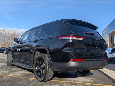 Used 2021 Jeep Grand Cherokee L Laredo image 7