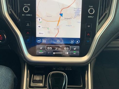 Certified 2023 Subaru Outback Limited AWD/4WD image 7