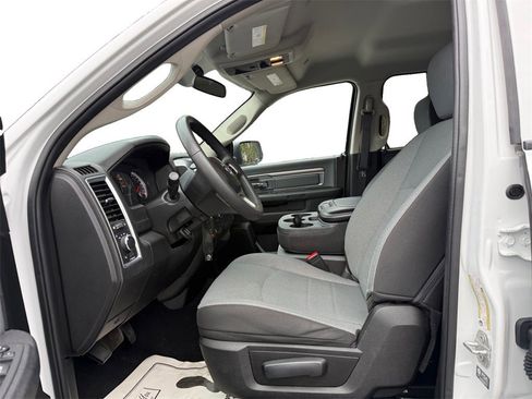 Certified 2024 RAM 1500 Classic SLT image 9